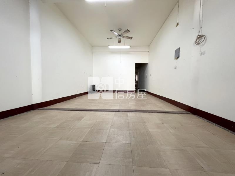 【新世紀】嘉義梅山鄉大地坪透天房屋室內格局與周邊環境