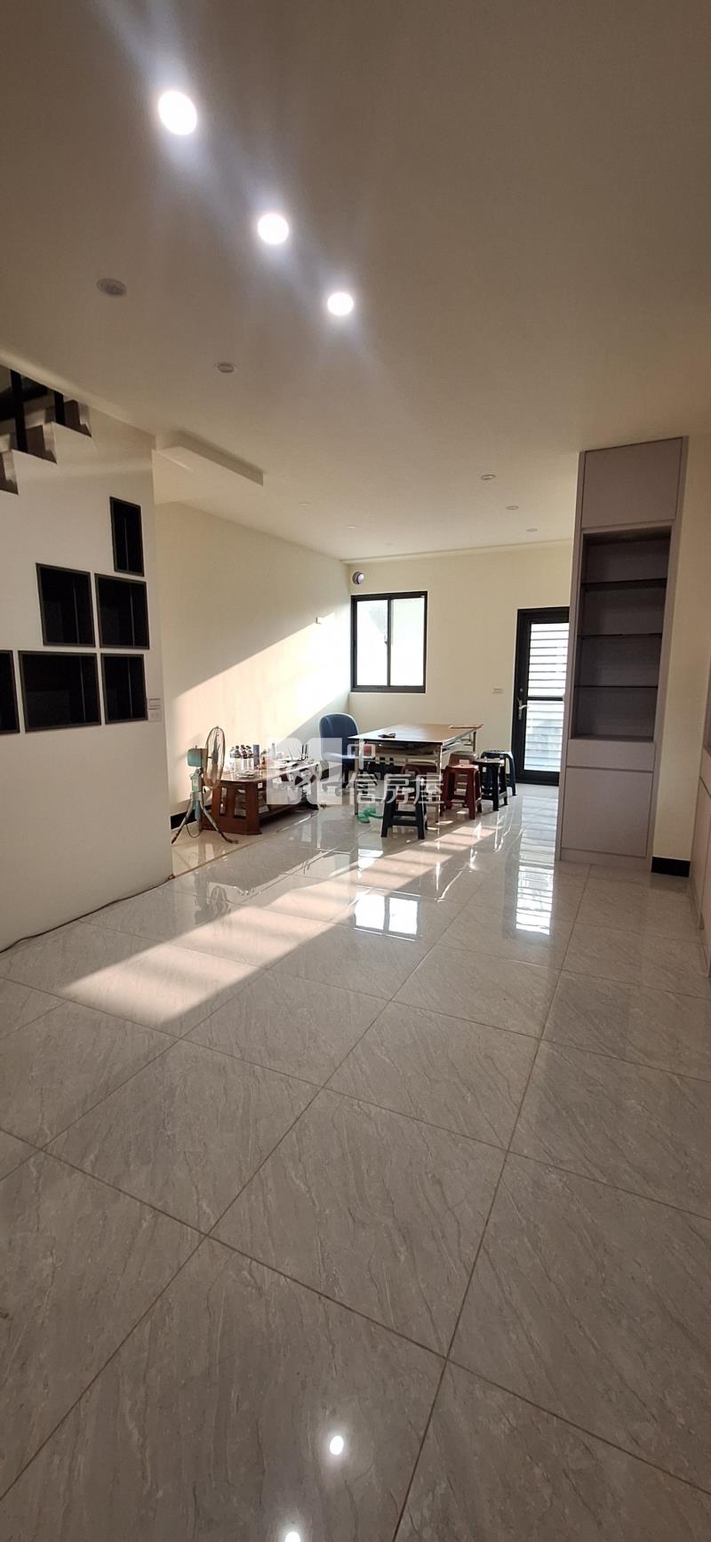 【奔馳】觀音文林路全新透天房屋室內格局與周邊環境