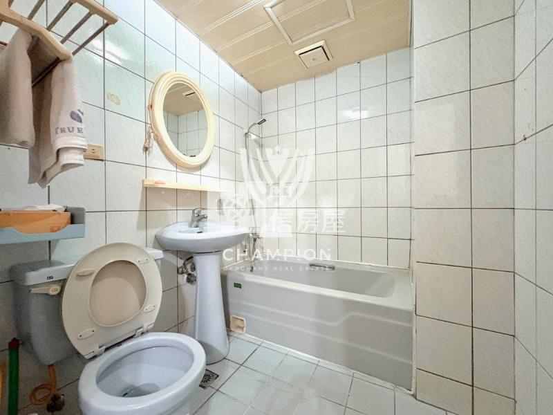 【冠軍】凱撒大地前區二房房屋室內格局與周邊環境