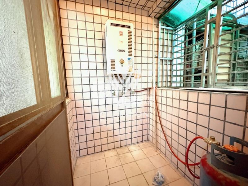 【冠軍】凱撒大地前區二房房屋室內格局與周邊環境