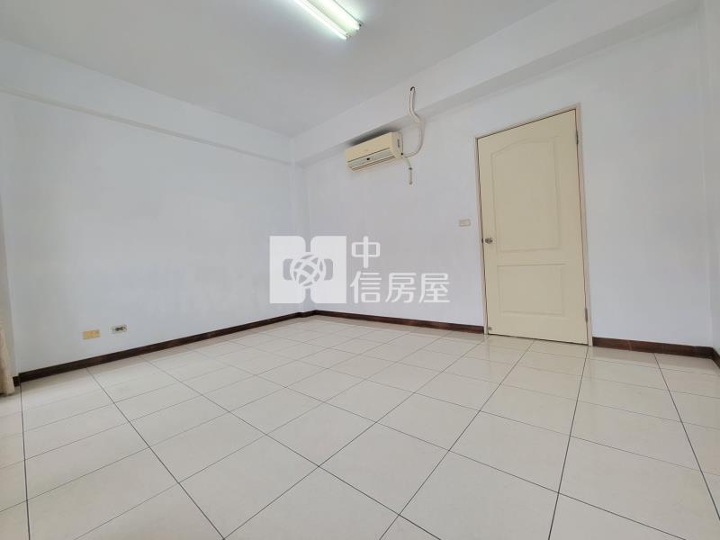 鵬程萬里水美透天｜近楊梅車站房屋室內格局與周邊環境