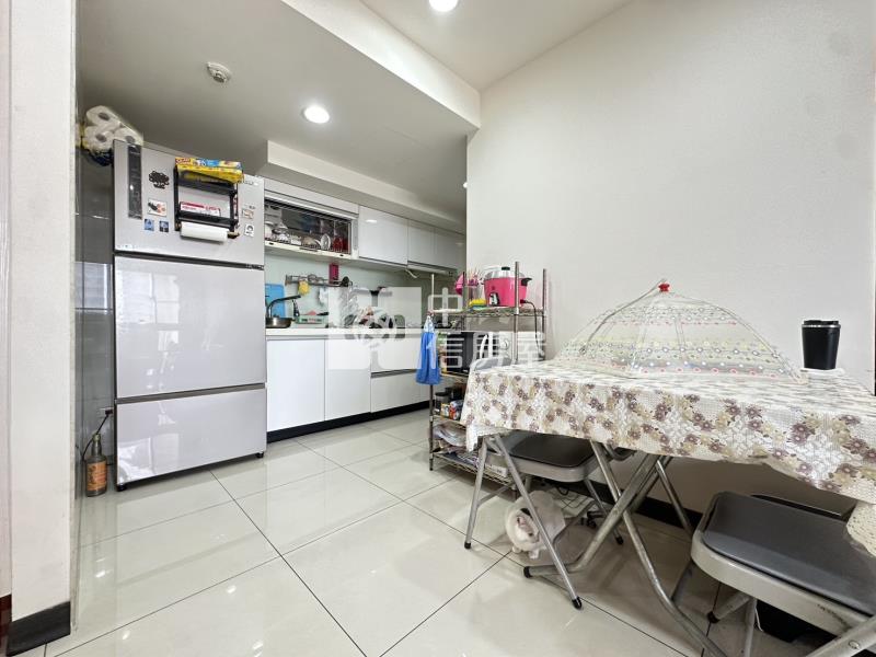 過嶺商圈名馳夏朵景觀3房車房屋室內格局與周邊環境