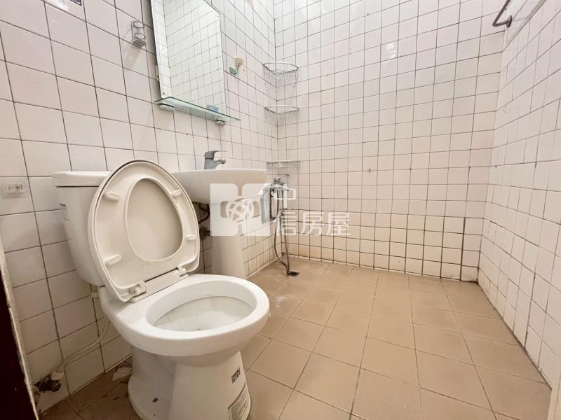 斗六成功商圈店住房屋室內格局與周邊環境