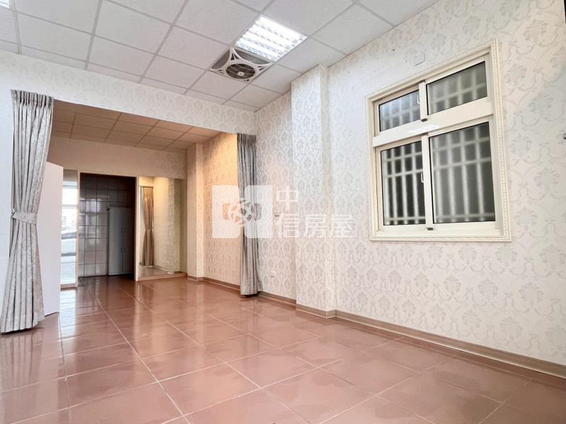 斗六成功商圈店住房屋室內格局與周邊環境