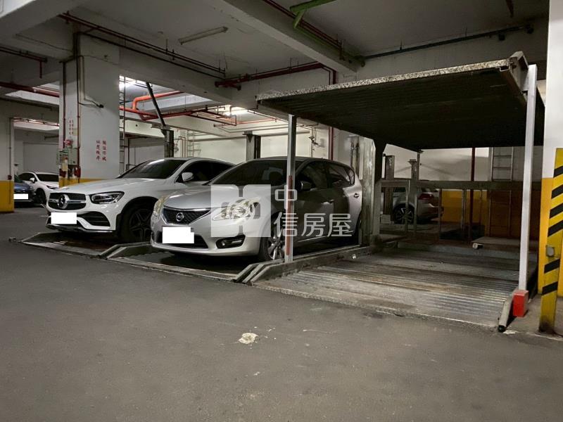 專簽柳川園道旁3大房休旅車位視野戶房屋室內格局與周邊環境