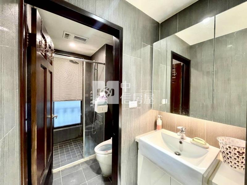 麗思卡登2房車房屋室內格局與周邊環境