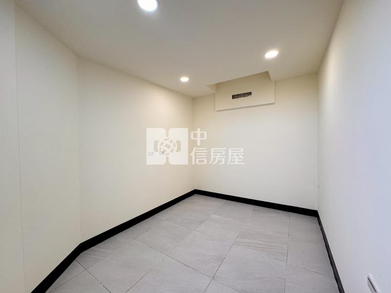 金陵路三段整新透天房屋室內格局與周邊環境