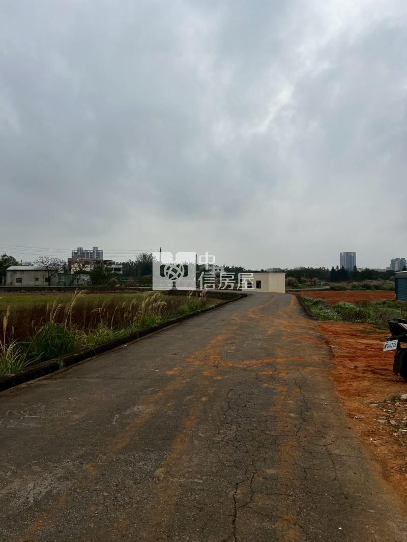 月眉合法農業設施300坪房屋室內格局與周邊環境