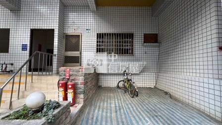 高雄房屋-大寮捷運生活圈四房車位大廈房屋室內格局與周邊環境