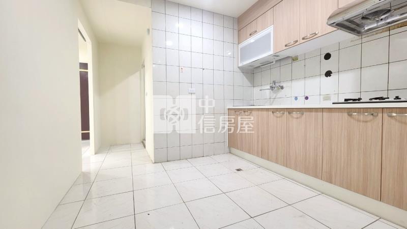 桃園永安電梯美兩房房屋室內格局與周邊環境