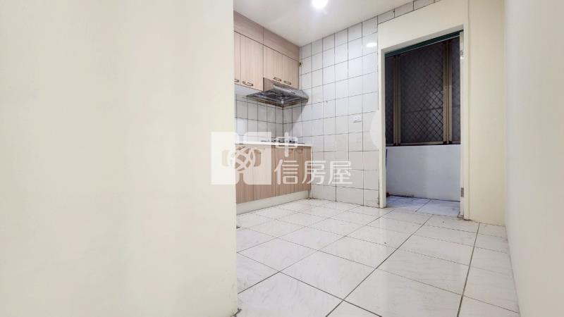 桃園永安電梯美兩房房屋室內格局與周邊環境