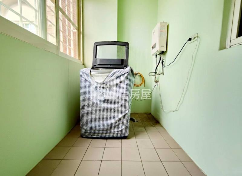 沙鹿震後大地坪臨路孝親別墅房屋室內格局與周邊環境