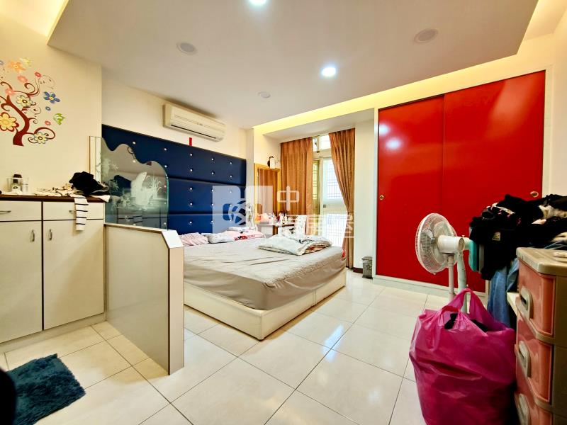 沙鹿震後大地坪臨路孝親別墅房屋室內格局與周邊環境