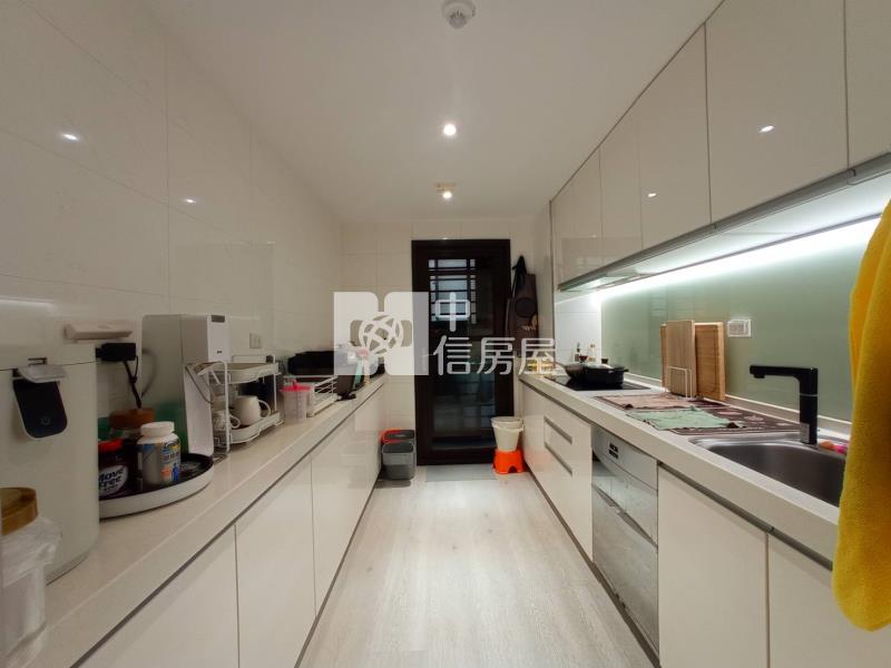 捷運G01法樂琦四房雙車房屋室內格局與周邊環境