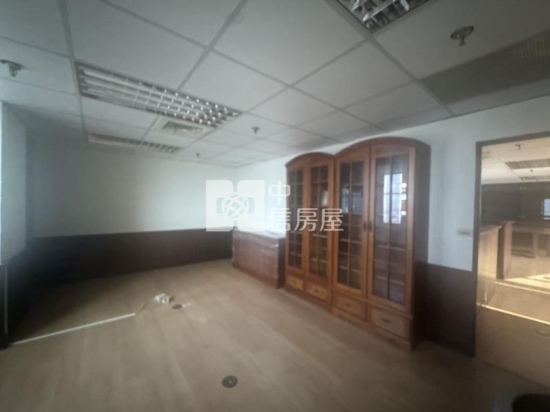 (A)平鎮名格世紀廣場景觀商辦(中信卓越團隊)房屋室內格局與周邊環境