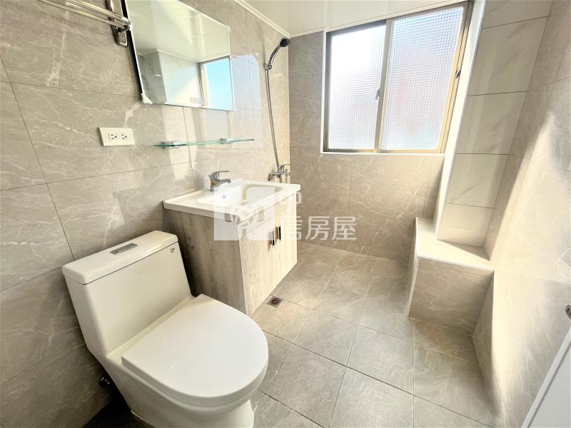 樹孝商圈-竹園華廈三房車位房屋室內格局與周邊環境