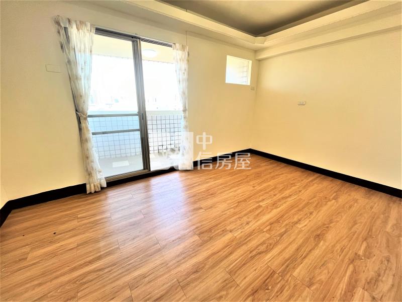 樹孝商圈-竹園華廈三房車位房屋室內格局與周邊環境