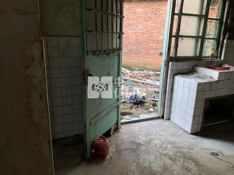 幸福國中小大地坪透天房屋室內格局與周邊環境