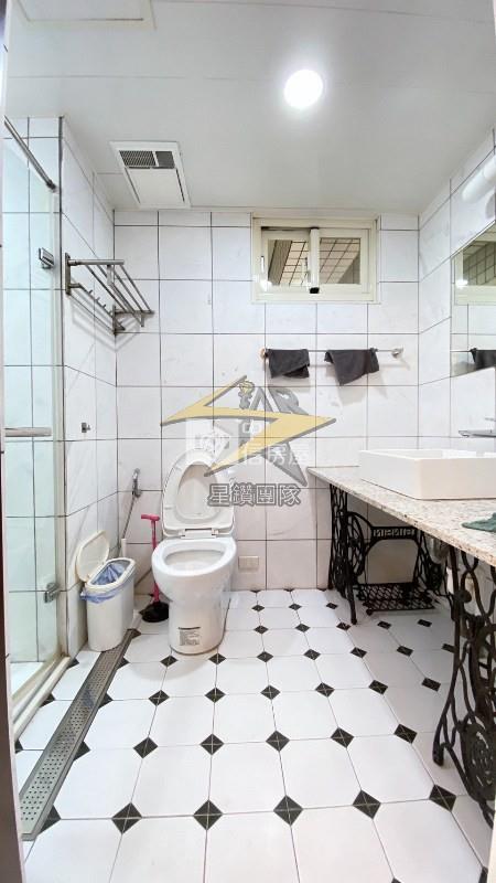 【星鑽】正平鎮車站超大4房平面車位房屋室內格局與周邊環境