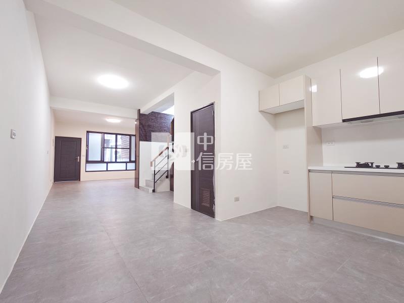 長億商圈精裝車庫美墅房屋室內格局與周邊環境