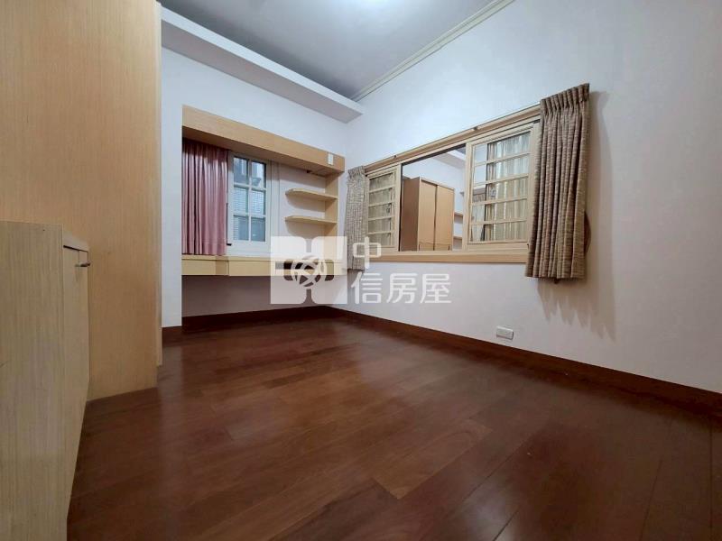 近夢時代空中花園三房平車房屋室內格局與周邊環境