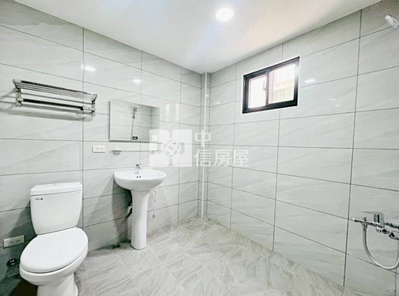 【新世紀】龍潭百年商圈整新透天房屋室內格局與周邊環境