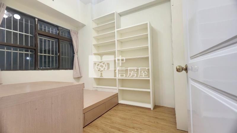 桃園君臨天下一樓三房車房屋室內格局與周邊環境