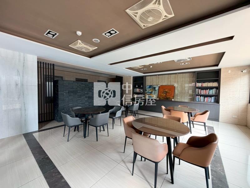 崇蘭學區輕屋齡2房美樓房屋室內格局與周邊環境