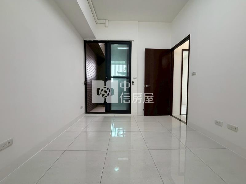 崇蘭學區輕屋齡2房美樓房屋室內格局與周邊環境