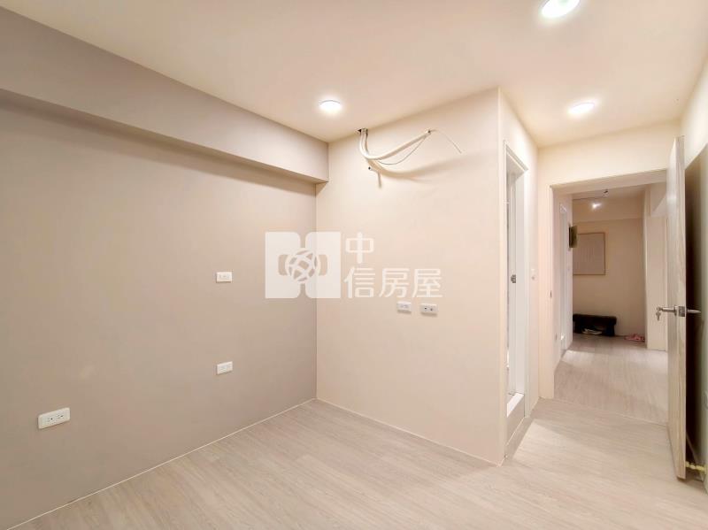 文心百利新整理三房車位捷運宅房屋室內格局與周邊環境