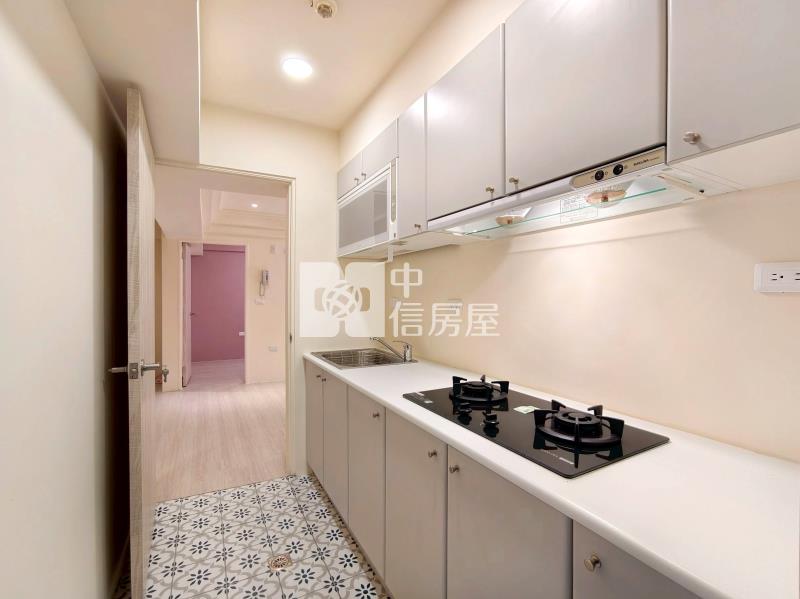 文心百利新整理三房車位捷運宅房屋室內格局與周邊環境