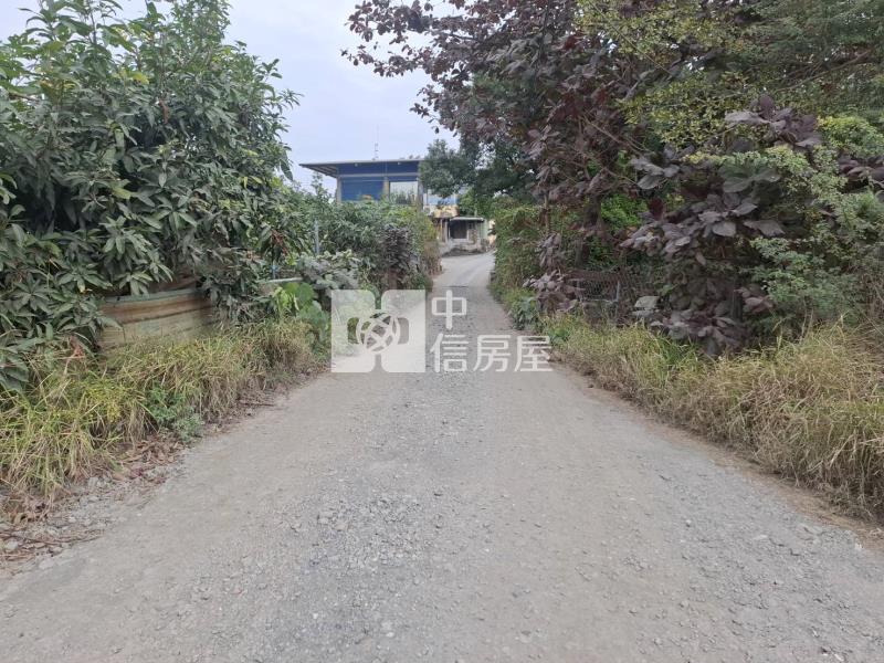 鳥松捷運黃線總站都內農地房屋室內格局與周邊環境