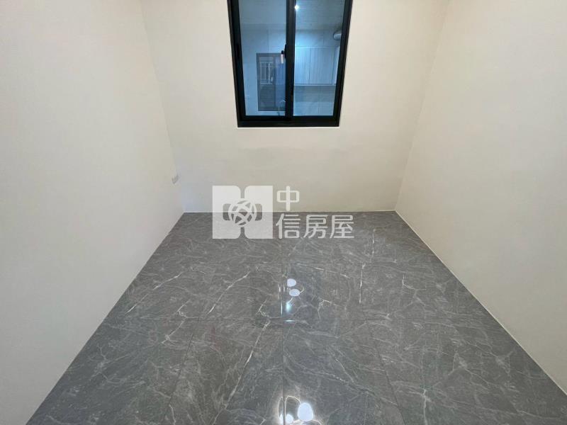 太平藝文中心*全新整理.大面寬.大車庫*透天房屋室內格局與周邊環境