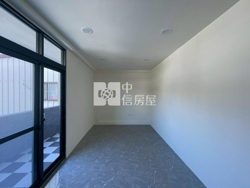 太平藝文中心*全新整理.大面寬.大車庫*透天房屋室內格局與周邊環境