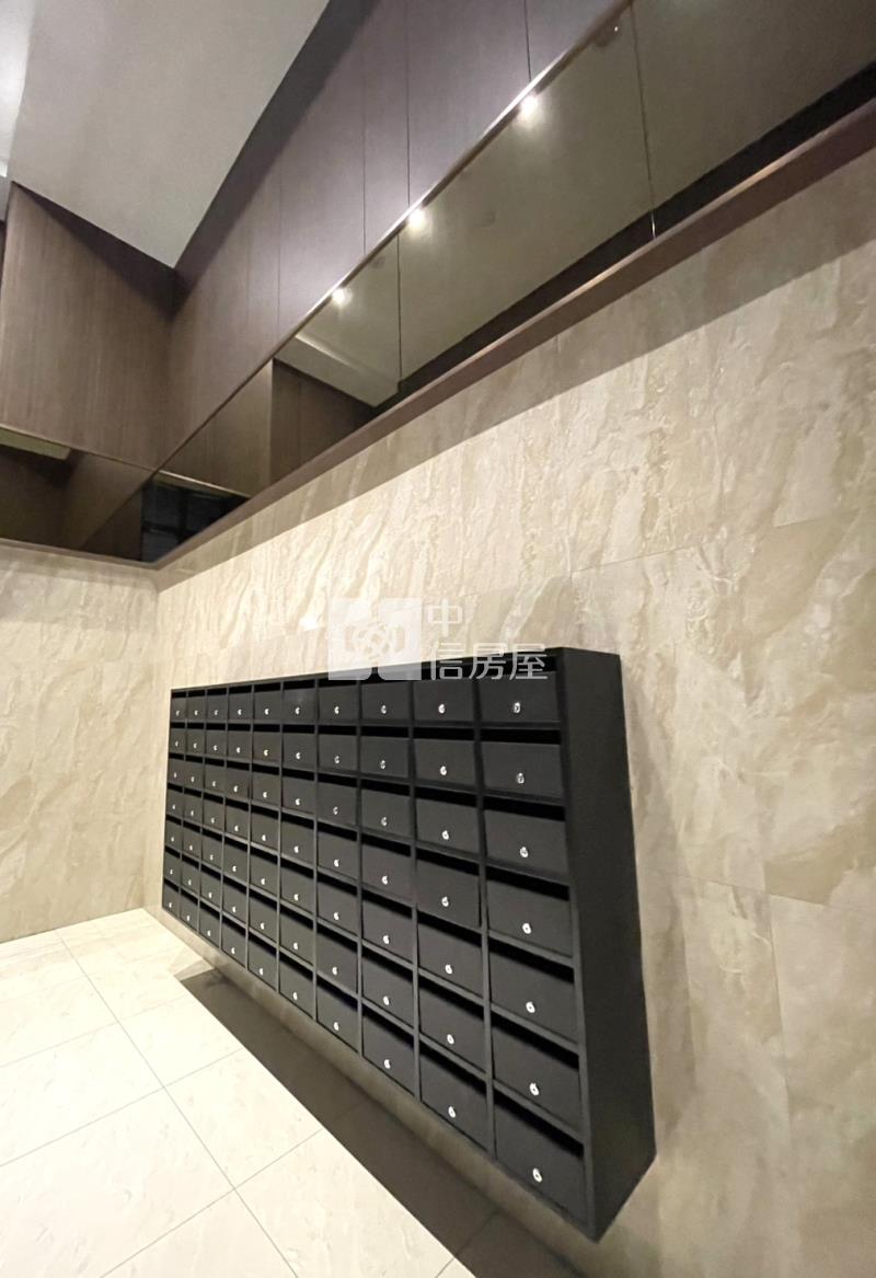 【神馬】桃園站前【合雄新站】雙鐵窗景採光兩房車房屋室內格局與周邊環境