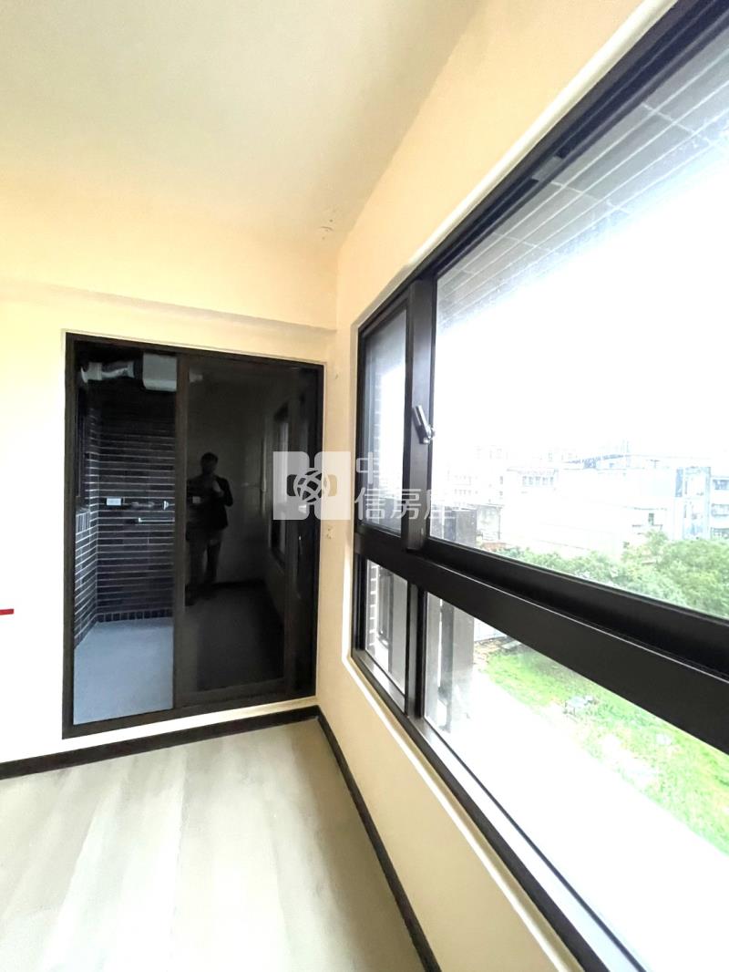 【神馬】桃園站前【合雄新站】雙鐵窗景採光兩房車房屋室內格局與周邊環境