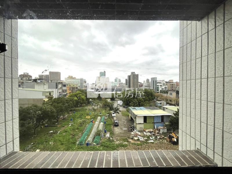 【神馬】桃園站前【合雄新站】雙鐵窗景採光兩房車房屋室內格局與周邊環境