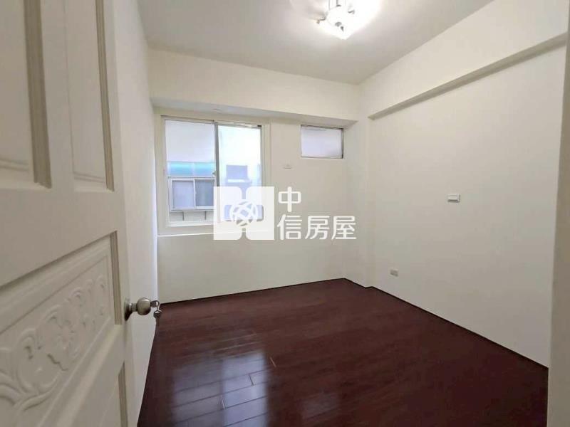 近龍潭交流道電梯3房房屋室內格局與周邊環境