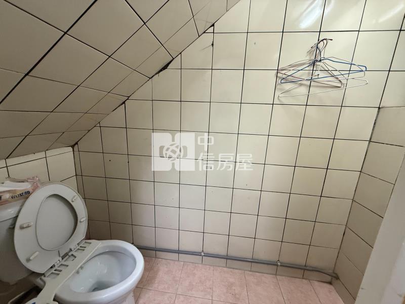 中壢華勛商圈1-4樓透店房屋室內格局與周邊環境