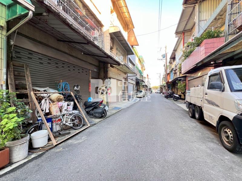 東安國中整新透天房屋室內格局與周邊環境