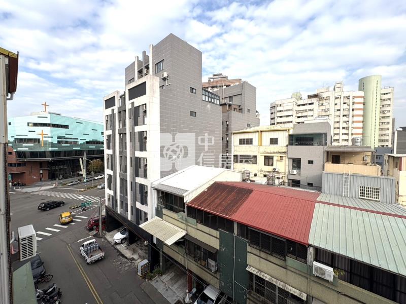 興大附農旁10米路透天房屋室內格局與周邊環境