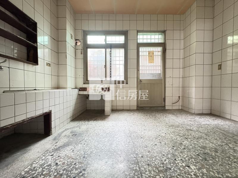 興大附農旁10米路透天房屋室內格局與周邊環境