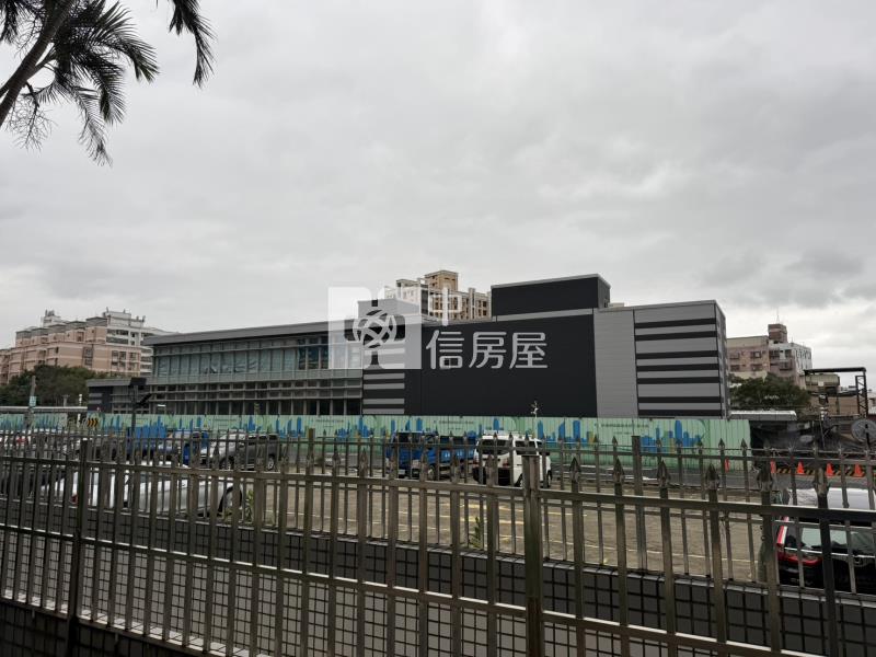 未來平鎮車站正旁大四房+車位房屋室內格局與周邊環境