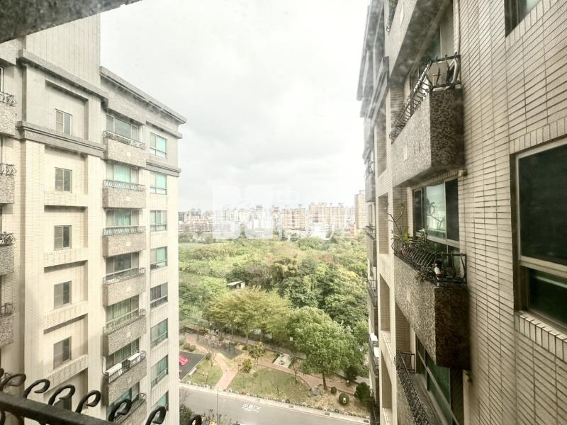 桃園龍安特區四房車房屋室內格局與周邊環境