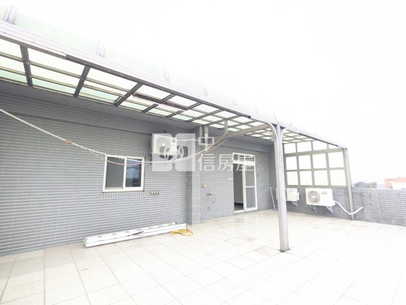 近青埔高鐵大面寬大地坪農舍房屋室內格局與周邊環境