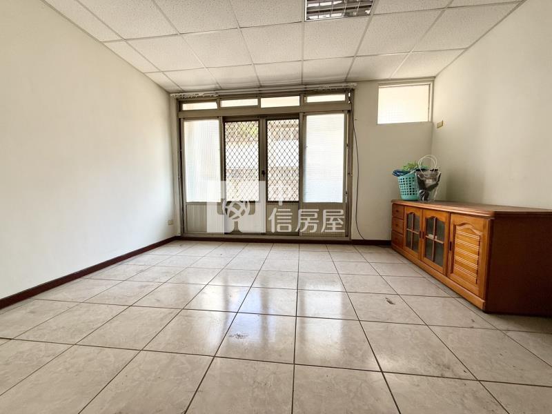 一中LaLaport百貨圈三房美寓房屋室內格局與周邊環境