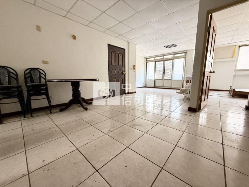 一中LaLaport百貨圈三房美寓房屋室內格局與周邊環境