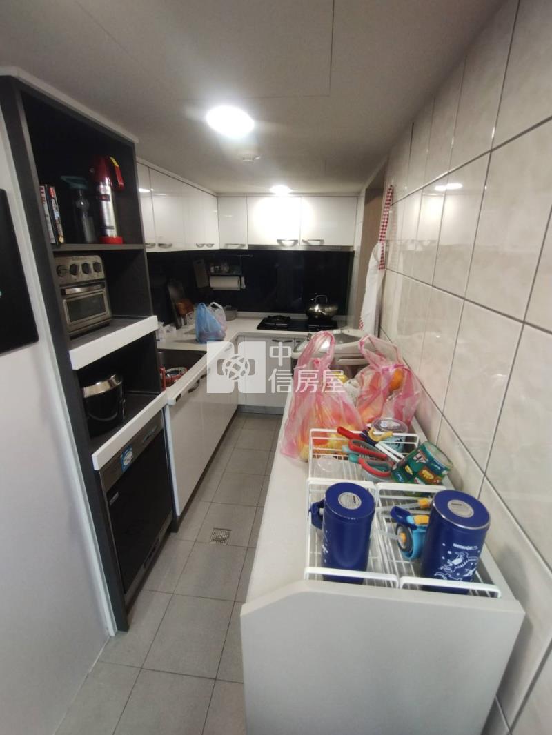 文化國小樓中樓溫馨親孝4房車房屋室內格局與周邊環境