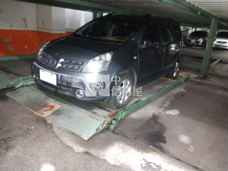 文化國小樓中樓溫馨親孝4房車房屋室內格局與周邊環境