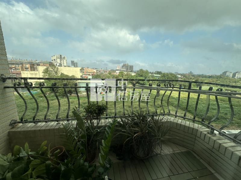 內壢前站、忠孝商圈、元生國小、愛琴海大三房房屋室內格局與周邊環境